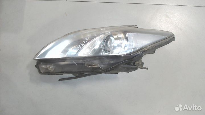 Фара (передняя) Toyota Prius 2009, 2010