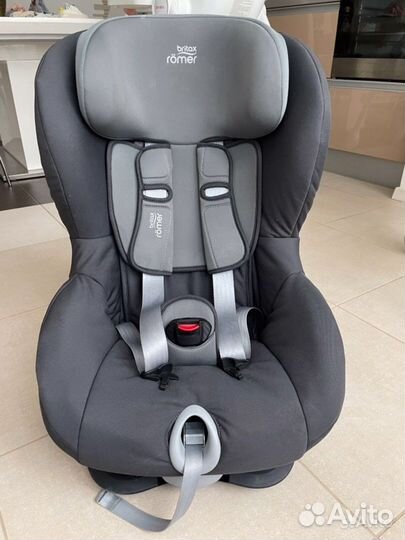 Автокресли britax romer king 2