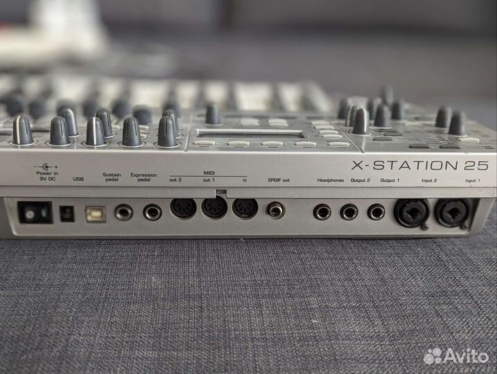 Синтезатор novation x-station 25