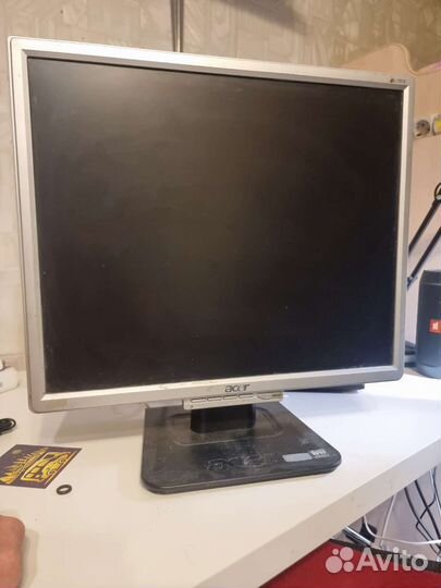 Монитор Acer 1916