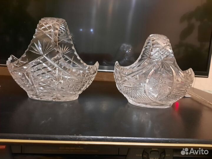 Хрустальная конфетница