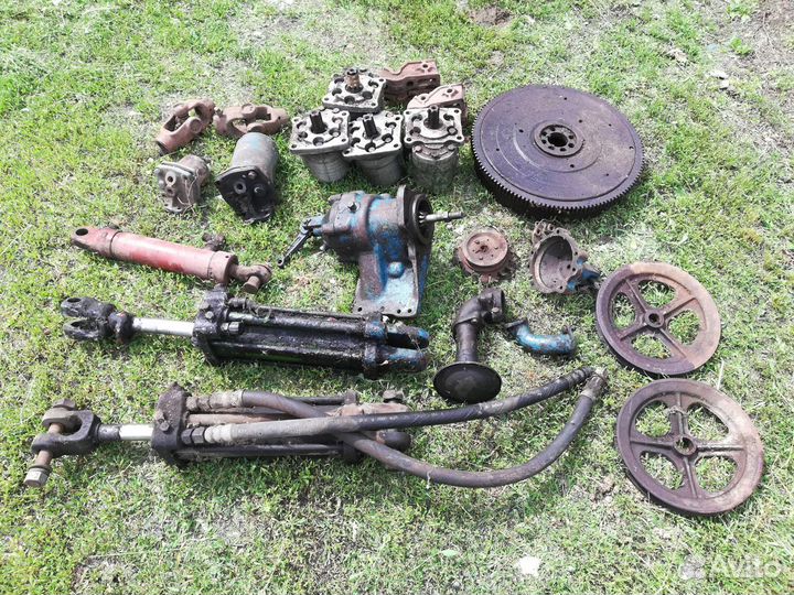 Запчасти трактора Т-40