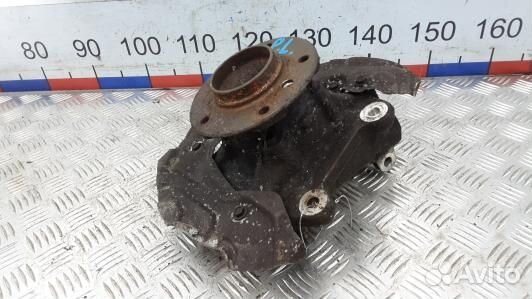 Ступица передняя левая BMW 1 E81 (1KK20K901)