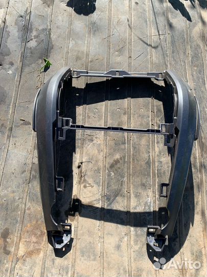 Центральная консоль Honda Cr-V 3