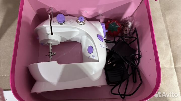 Швейная машина мини (детская)