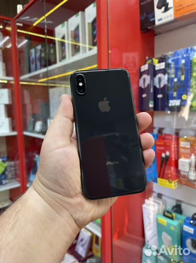 iPhone X, 256 ГБ