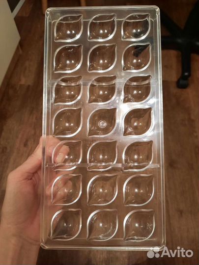 Поликарбонатная форма для конфет Bake ware Limone