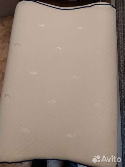 Подушка ортопедическая