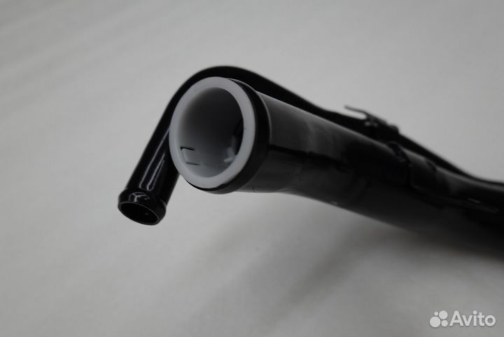 Горловина топливного бака Pajero Sport 1