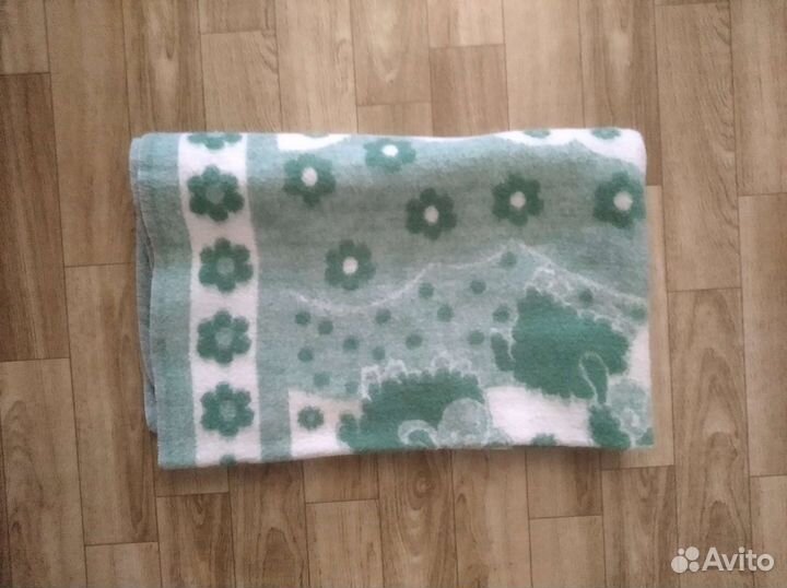 Одеяло детское шерстяное