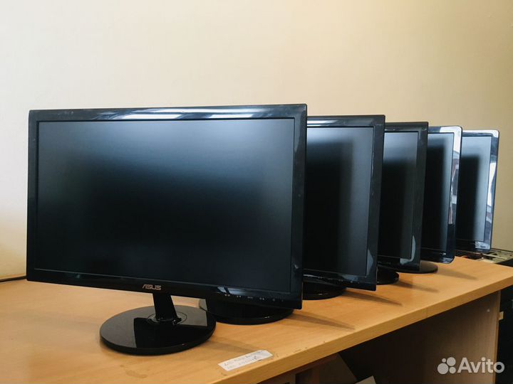 Много мониторов 19/20 дюймов хорошего качества