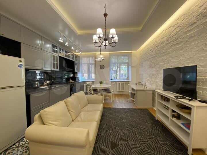 2-к. квартира, 78 м², 2/4 эт.