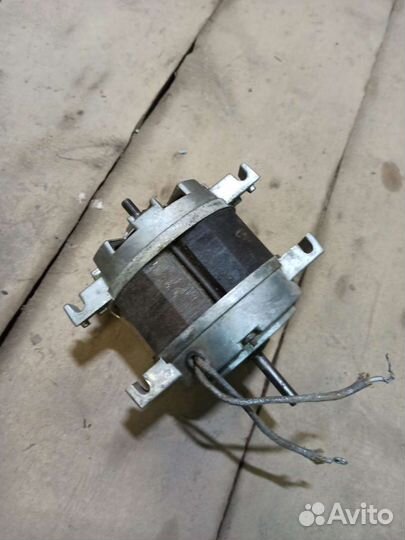 Электродвигатель 220в