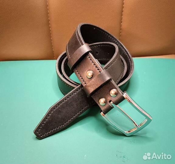 Мужской кожаный ремень ручной работы