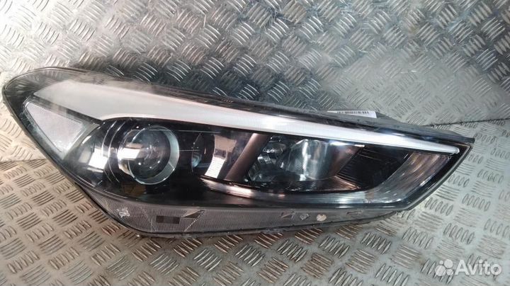 Фара правая к Hyundai Tucson 3 2017