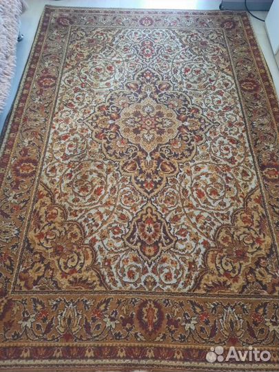 Ковер шерстяной