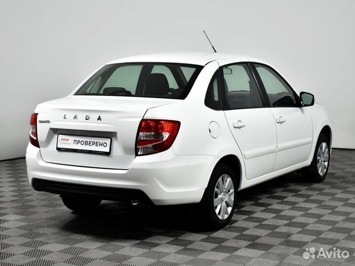 LADA Granta 1.6 МТ, 2022, 11 800 км