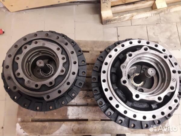 Бортовая Hitachi ZX330-1 без мотора3988