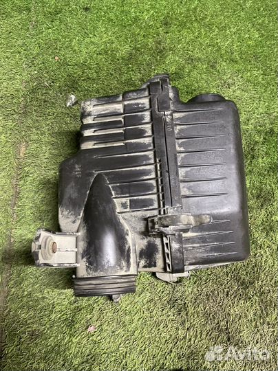 Корпус воздушного фильтра Hyundai solaris 1