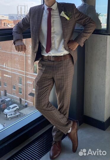 Мужской свадебный костюм