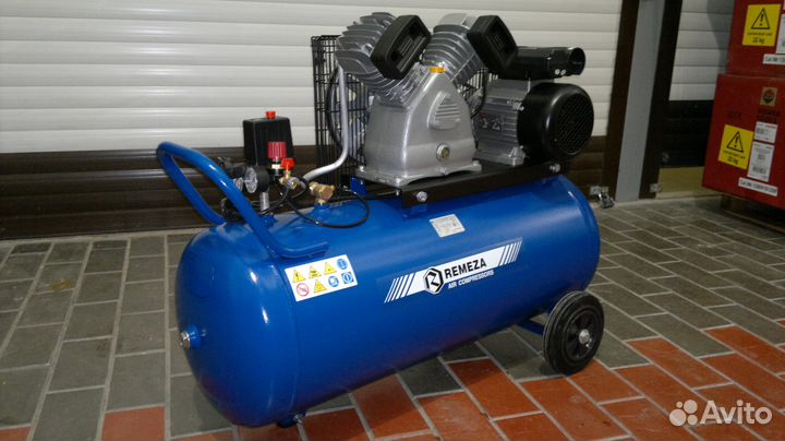 Поршневой компрессор Remeza сб 4/С-100 LB 30 A