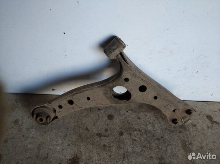 Рычаг передний левый Chery Tiggo T11 2005-2015