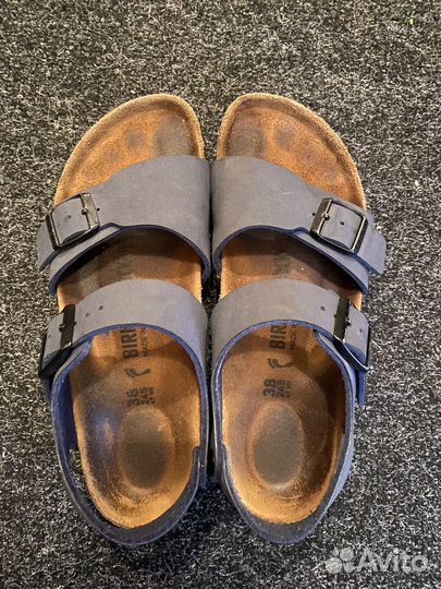 Сандалии Birkenstock 38