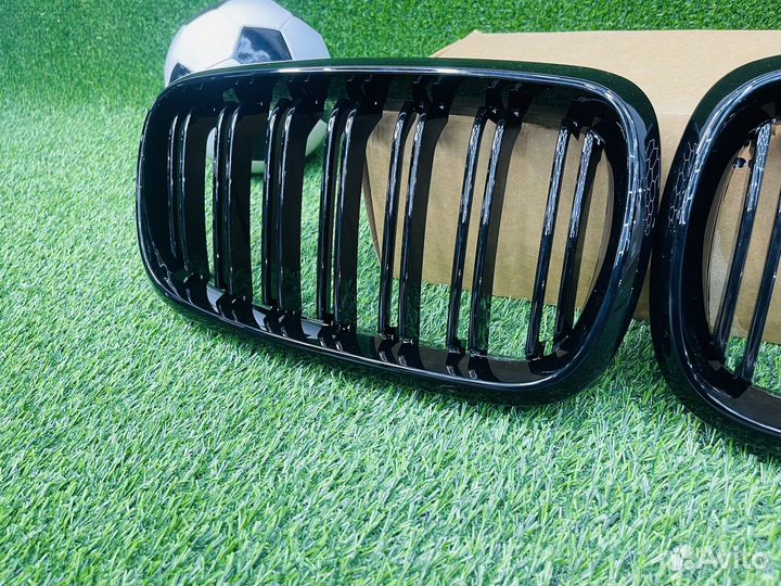 Решетка радиатора BMW Х5 F15 X6 F16 триколор