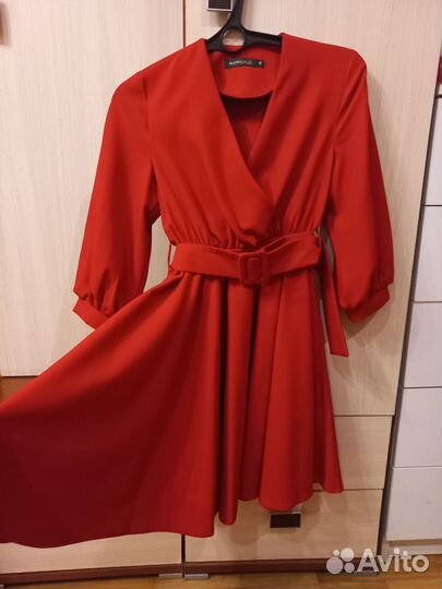 Платье женское 44