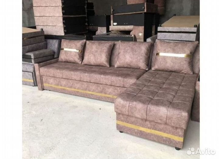 Угловой диван в наличии не б/у