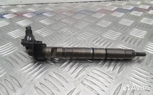 Форсунка дизельная audi A8 D3 (4BL19AL04)