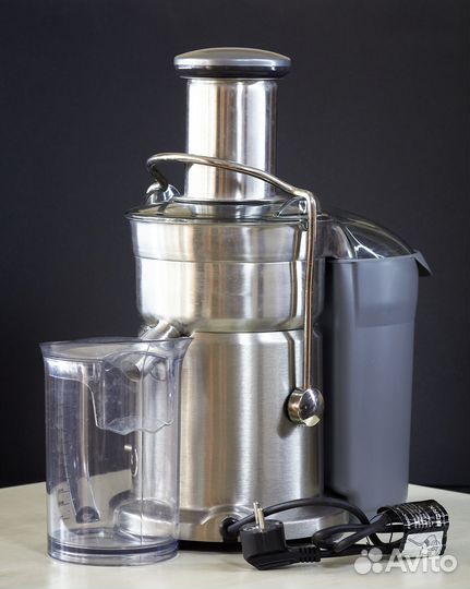 Соковыжималка Bork JU CUN 20120 BK