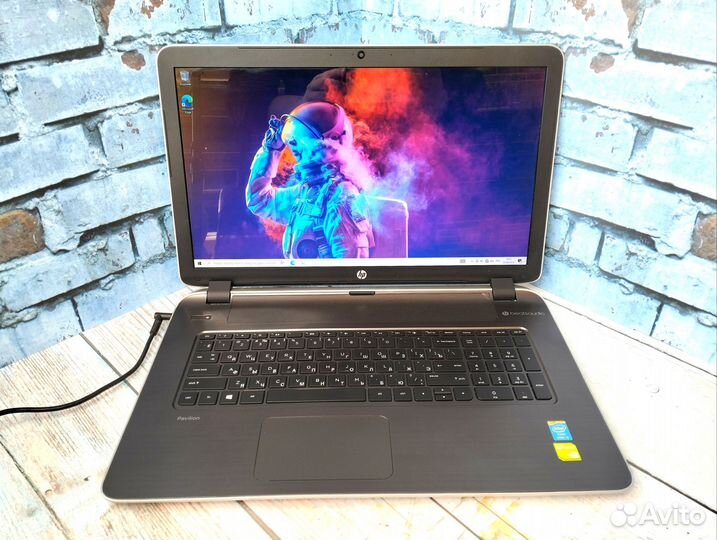 Мощный HP Pavilion 17 на i5/ RAM 12/ SSD/GT 840m