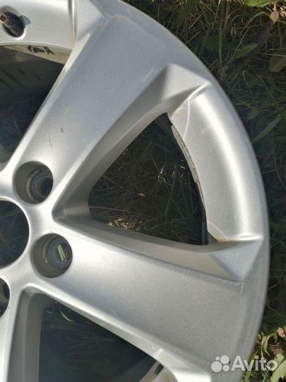 Литой диск Toyota rav-4