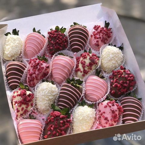 Подарок учителям клубника в шоколаде