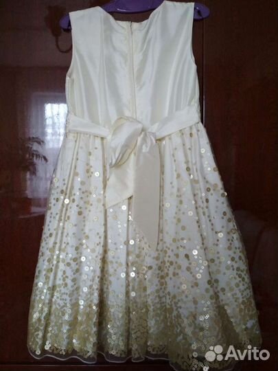 Нарядное платье
