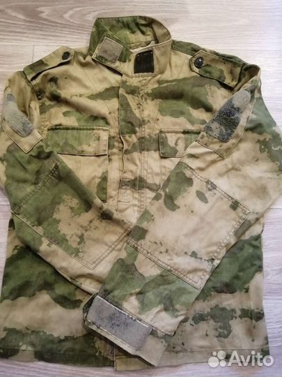 Китель расцветка мох (без брюк ) 46-48 размера,2шт