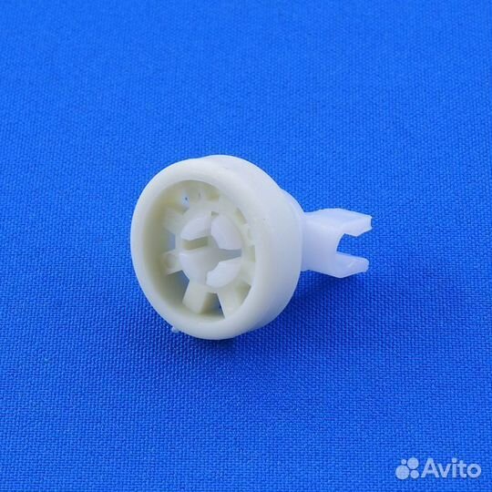 Ролик корзины для посудомоечной машины Bosch WK553