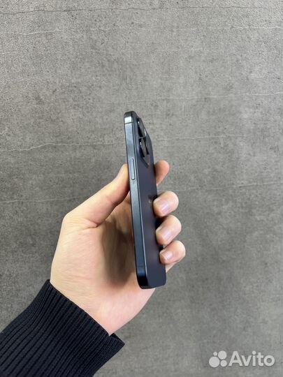 iPhone 15 Pro, 256 ГБ