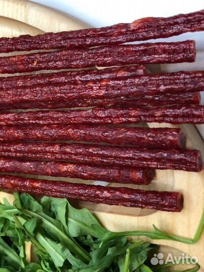 Колбаски с аджикой