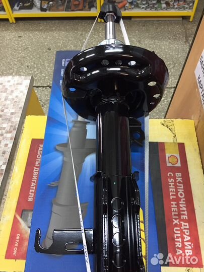 Амортизатор передний правый Круз