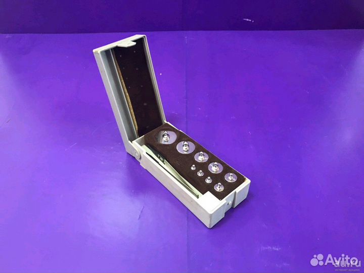 Набор гирь для весов Г-2-210 (1-100 гр.)