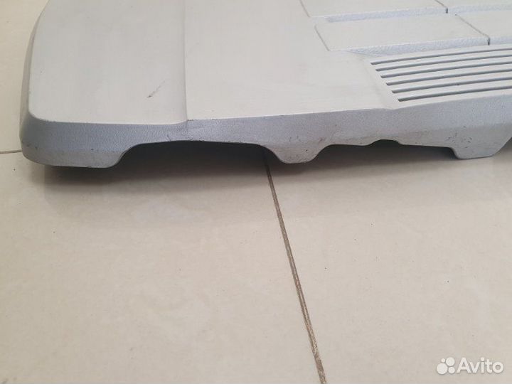 Декоративная крышка двигателя Lexus Ls460 седан