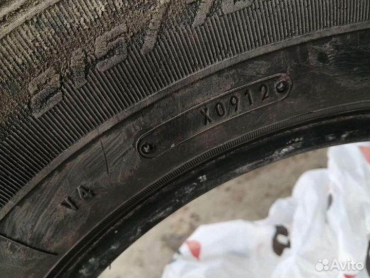 Goodyear Wrangler HP 215/70 R16