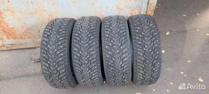Nokian Tyres Hakkapeliitta 8 195/60 R15 92T