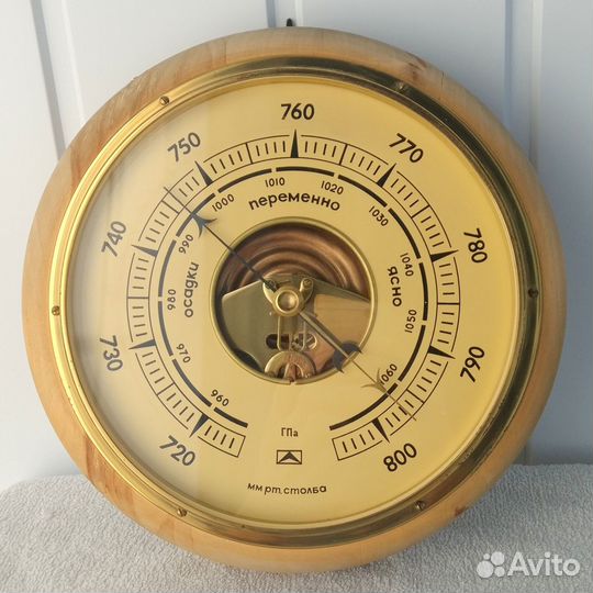 Барометр-анероид СССР