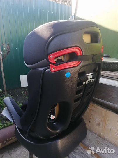 Детское автокресло от 0 до 25 кг
