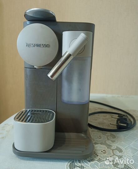 Капсульная кофемашина delonghi nespresso