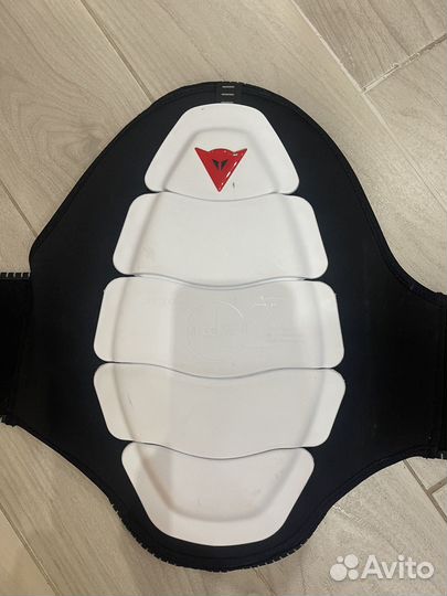 Горнолыжная защита доя спины