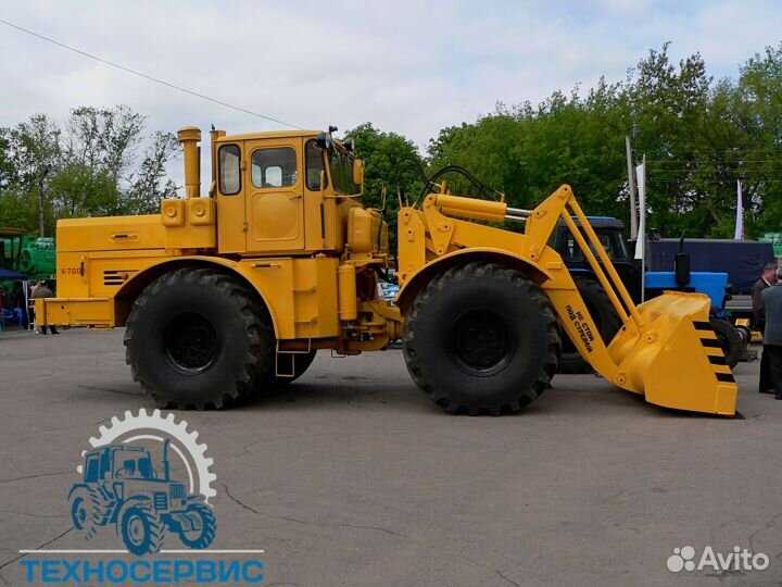 Фронтальный погрузчик Кировец К-700, 2022
